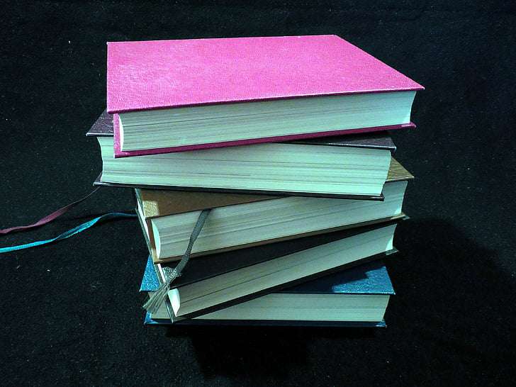 吉尔福德学院(英国)本科具体什么档次?