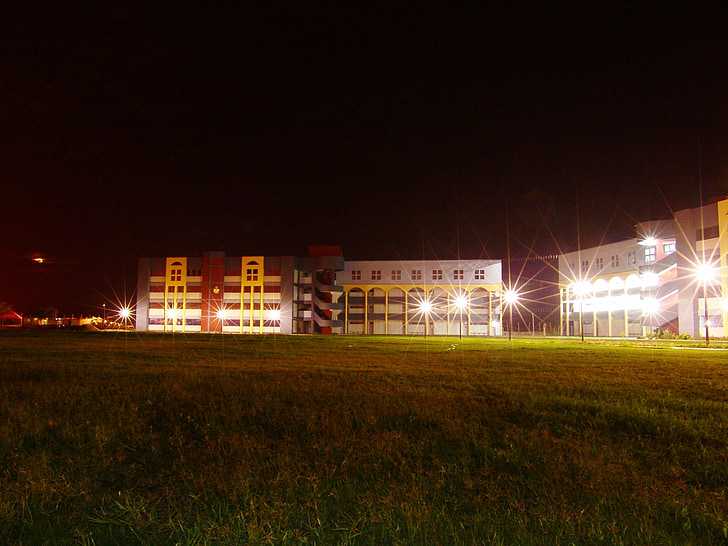 圣马克与圣约翰大学VS伯明翰城市大学哪个好？